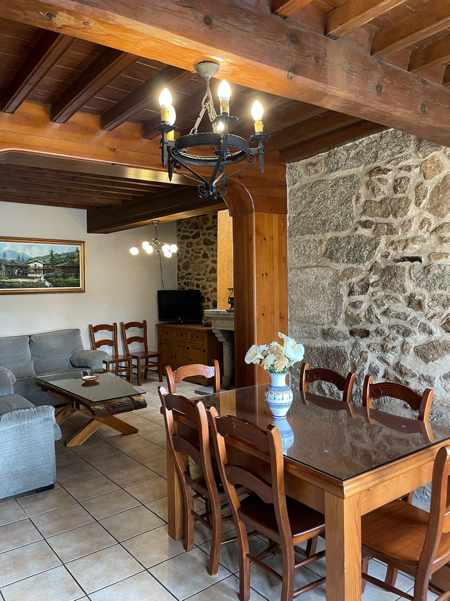 Salón-comedor de Casa Rural La Brezosa